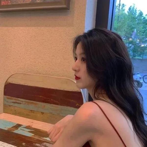 迷情白夜化妆师