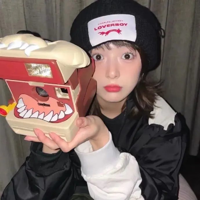 微笑闪士